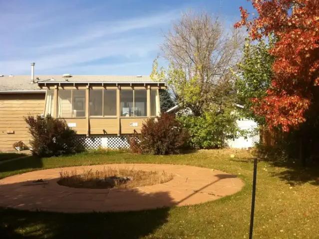 House 3 Bedroom For Rent Edmonton AB 2200 ES102551454