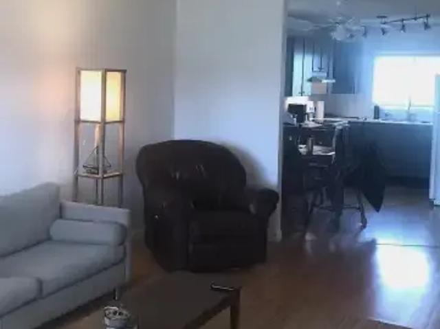 House 3 Bedroom For Rent Edmonton AB 2200 ES102578704