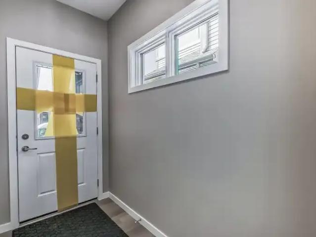House 3 Bedroom For Rent Edmonton AB 2300 ELS101216970