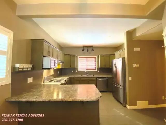 House 3 Bedroom For Rent Edmonton AB 2300 ES100228310