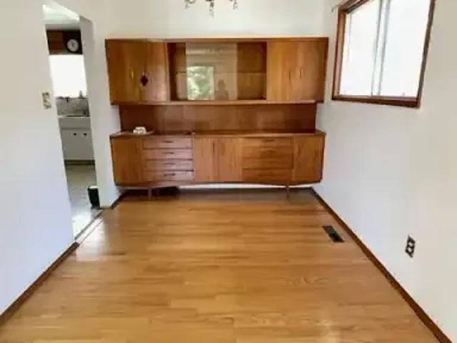 House 3 Bedroom For Rent Edmonton AB 2300 ES102845547