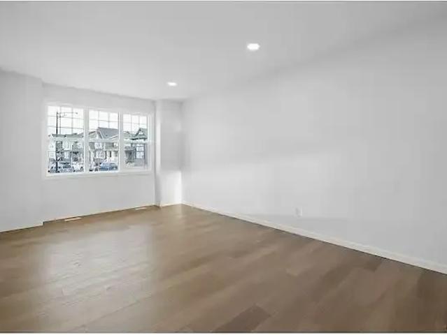 House 3 Bedroom For Rent Edmonton AB 2300 ES102883527