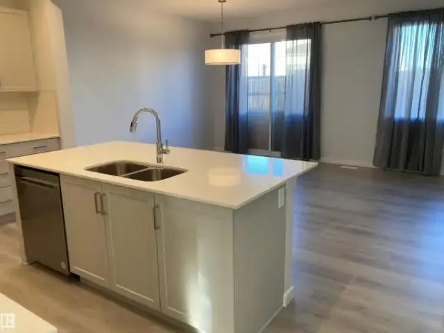 House 3 Bedroom For Rent Edmonton AB 2450 ES103579367