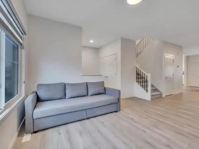 House 3 Bedroom For Rent Edmonton AB 2400 ELS101339033
