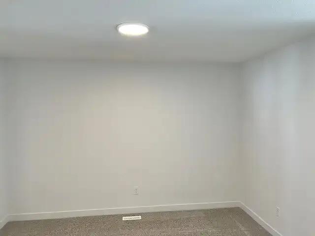 House 3 Bedroom For Rent Edmonton AB 2400 ES101476239
