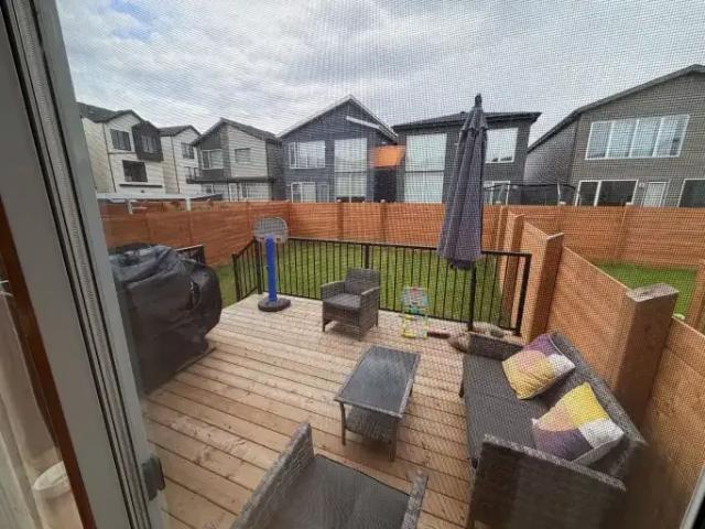 House 3 Bedroom For Rent Edmonton AB 2500 ES104991609