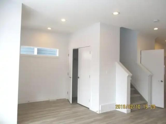 House 3 Bedroom For Rent Edmonton AB 2600 ES102915129
