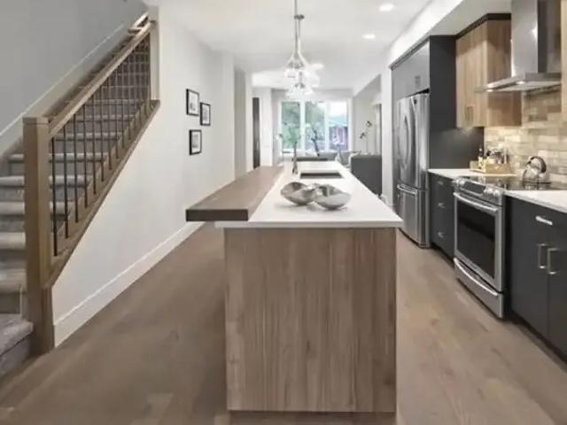 House 3 Bedroom For Rent Edmonton AB 4000 ES102143634