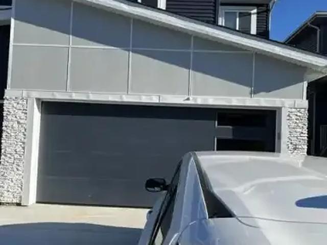 House 3 Bedroom For Rent Fort Saskatchewan AB 3450 ES103243697