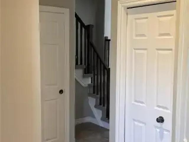 House 3 Bedroom For Rent Kitchener ON 2750 ES104471063