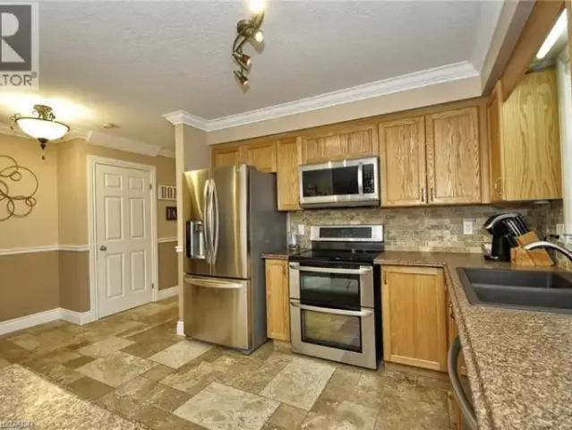 House 3 Bedroom For Rent Kitchener ON 2950 ES105048052