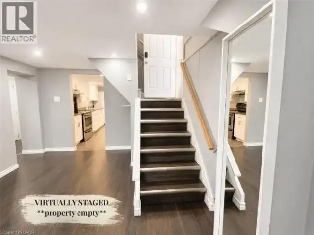 House 3 Bedroom For Rent Kitchener ON 2100 ES104506918