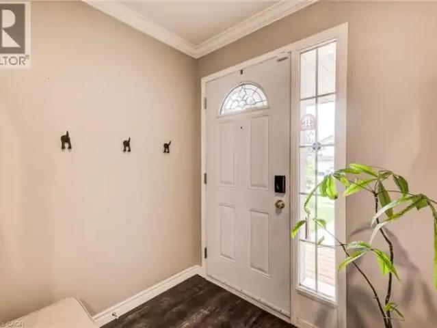 House 3 Bedroom For Rent Kitchener ON 3200 ES103542295