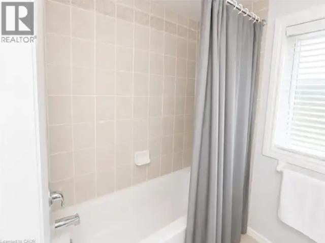 House 3 Bedroom For Rent Kitchener ON 3200 ES103151815