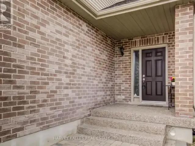 House 3 Bedroom For Rent Kitchener ON 4000 ES104864215