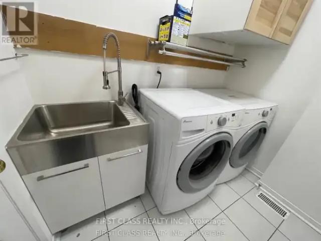 House 3 Bedroom For Rent Innisfil ON 2700 ES103091627