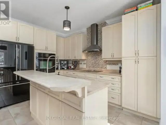House 3 Bedroom For Rent Oakville ON 3950 ES103338579
