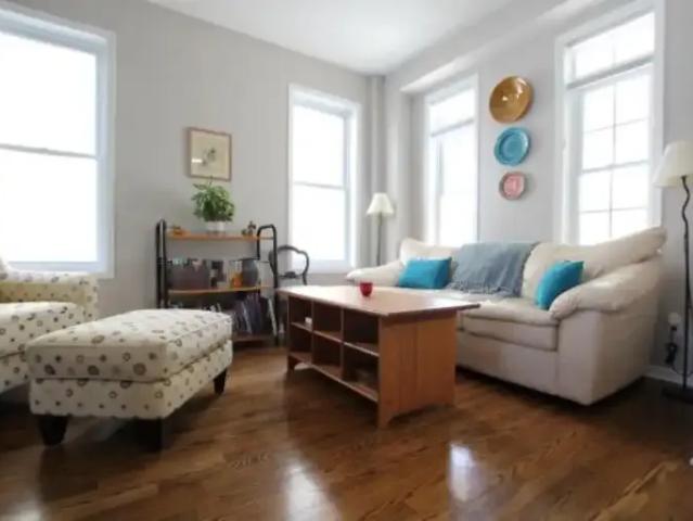 House 3 Bedroom For Rent Ottawa ON 2900 ES102915078
