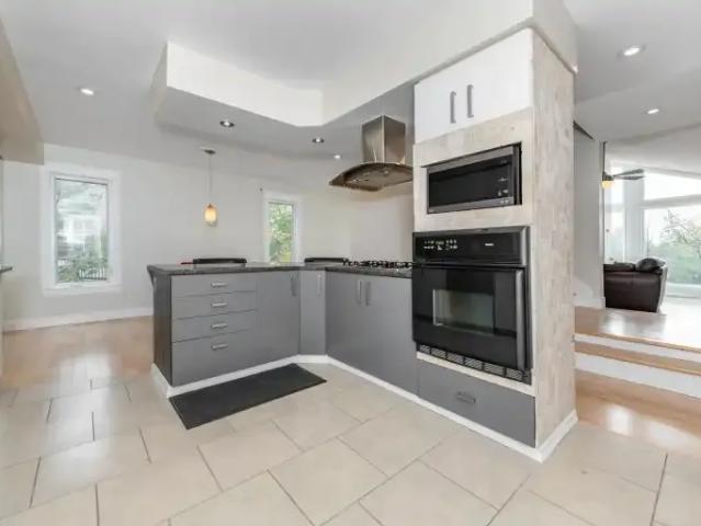 House 3 Bedroom For Rent Ottawa ON 3700 ES103011821