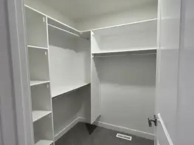 House 3 Bedroom For Rent Leduc AB 1899 ES103958714