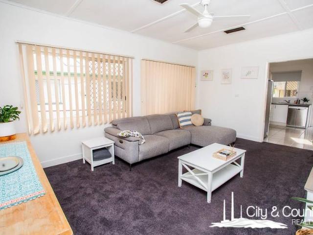 House 3 Bedroom For Rent Mount Isa QLD 359000 ES102626397