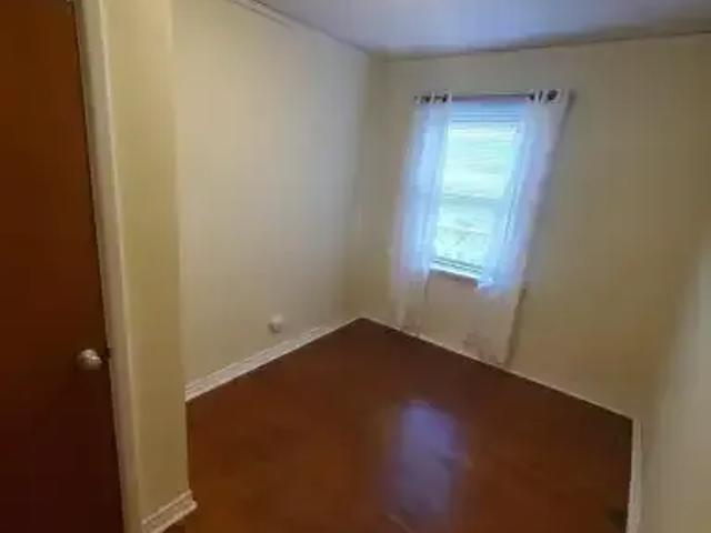 House 3 Bedroom For Rent Milton ON 2500 ES104470998
