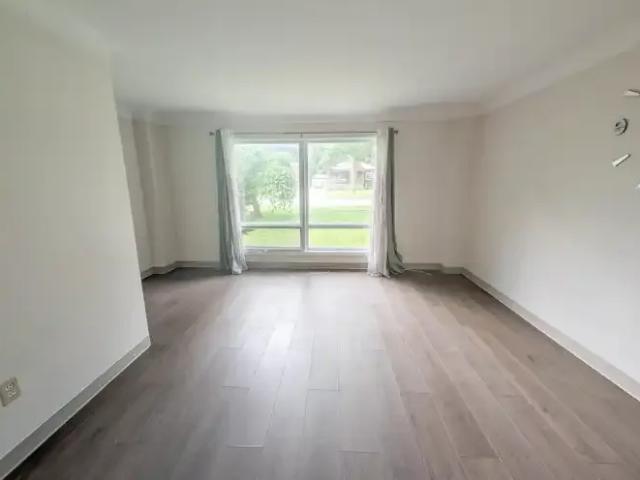 House 3 Bedroom For Rent Niagara Falls ON 1950 ES104598084