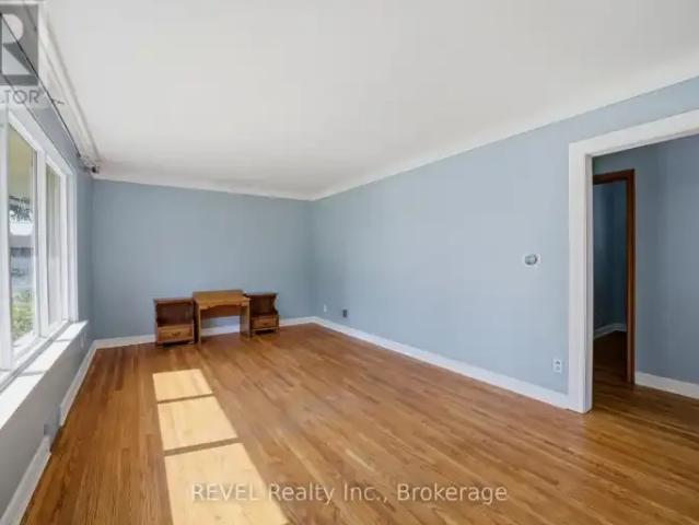 House 3 Bedroom For Rent Niagara Falls ON 2100 ES103611970