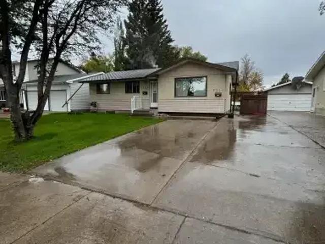 House 3 Bedroom For Rent Saskatoon SK 2000 ELS101217005