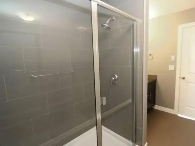 House 3 Bedroom For Rent Saskatoon SK 3000 ELS102204140
