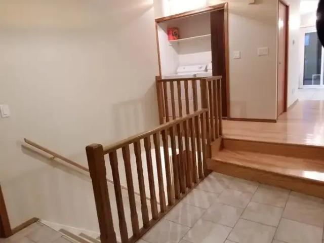House 3 Bedroom For Rent Spruce Grove AB 2475 ES103355243