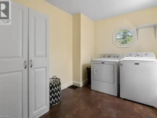 House 3 Bedroom For Rent St. Catharines ON 2400 ES102715483