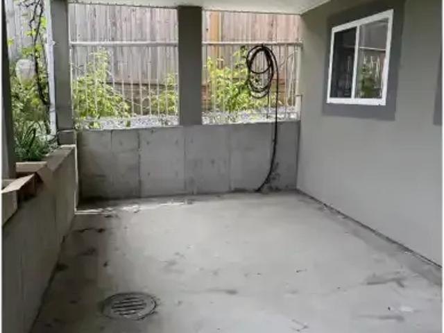 House 3 Bedroom For Rent Surrey BC 2300 ELS103091719