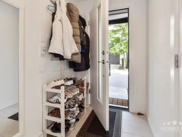 House 3 Bedroom For Rent Surrey BC 3300 ES105185946