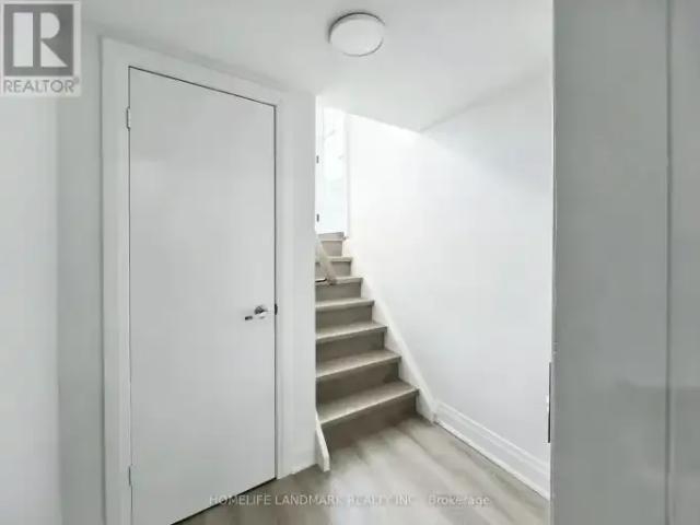 House 3 Bedroom For Rent Richmond Hill ON 2300 ES102113858