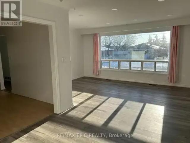 House 3 Bedroom For Rent Richmond Hill ON 2700 ES103322760