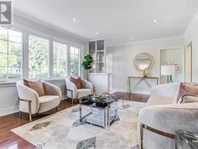 House 3 Bedroom For Rent Richmond Hill ON 2900 ES102468484