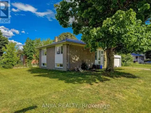 House 3 Bedroom For Rent Richmond Hill ON 2900 ES103920627