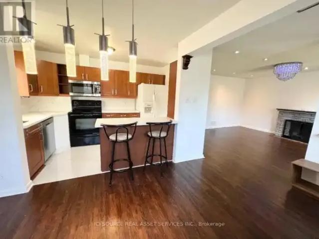 House 3 Bedroom For Rent Richmond Hill ON 3050 ES102204262