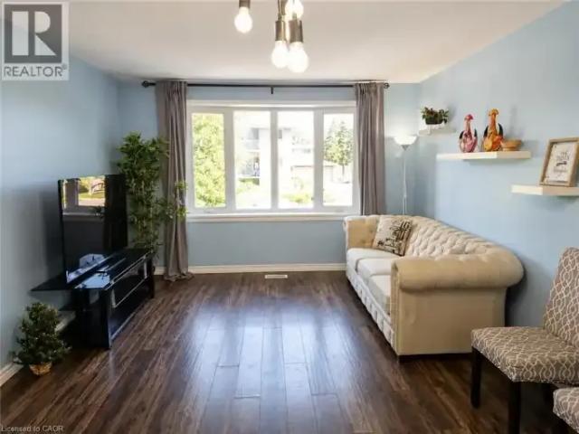 House 3 Bedroom For Rent Waterloo ON 2900 ELS103012073