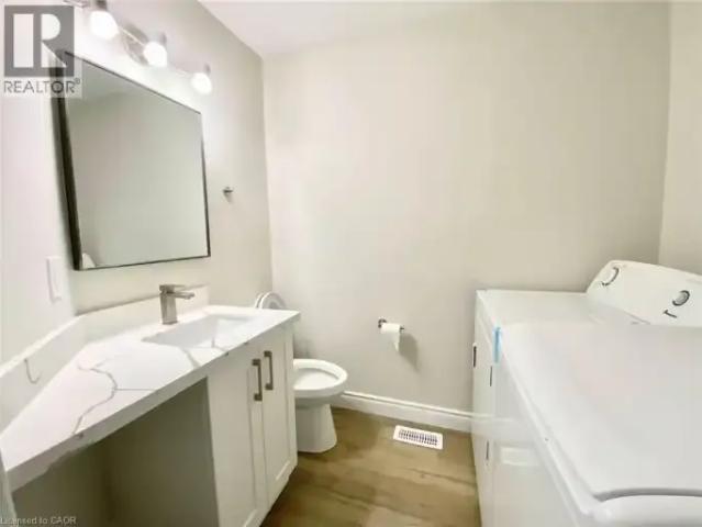 House 3 Bedroom For Rent Waterloo ON 3000 ES105151009
