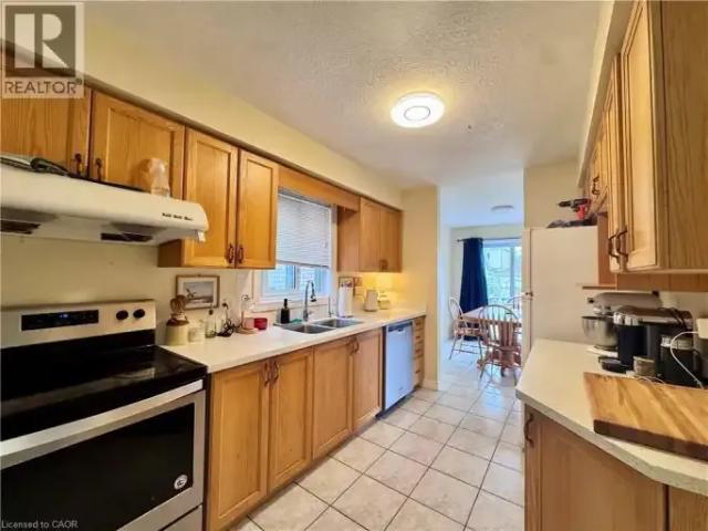 House 3 Bedroom For Rent Waterloo ON 3000 ES105119071