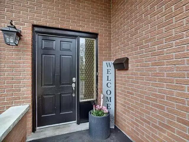 House 3 Bedroom For Rent Waterloo ON 500 ES102243028