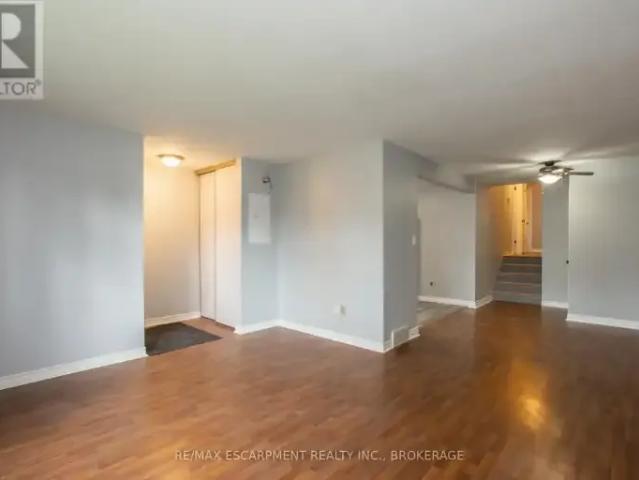 House 3 Bedroom For Rent Welland ON 2000 ES102052764