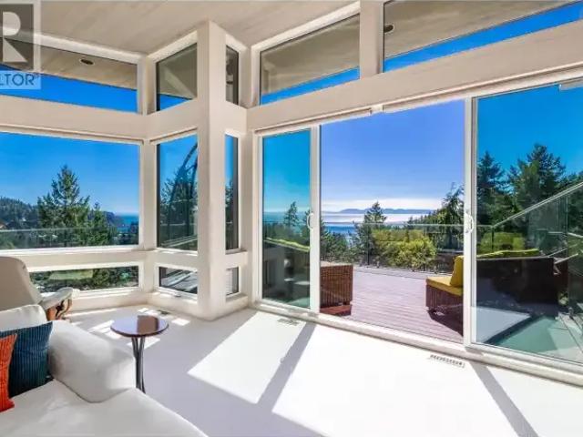 House 3 Bedroom For Rent West Vancouver BC 12500 ES101217347