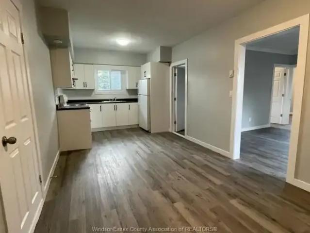 House 3 Bedroom For Rent Windsor ON 1595 ELS100761571