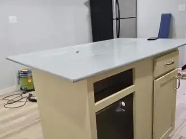 House 3 Bedroom For Rent Windsor ON 1800 ES105135792
