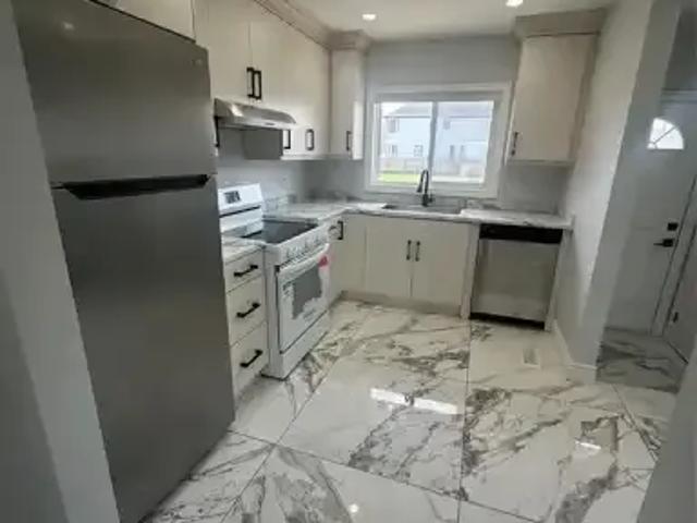House 3 Bedroom For Rent Windsor ON 2000 ELS102339297