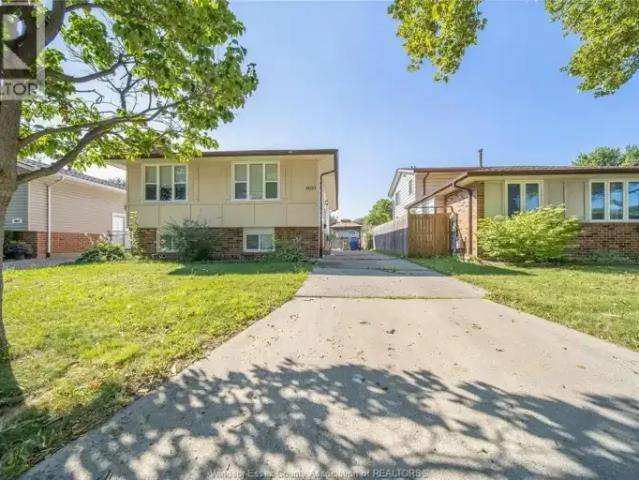 House 3 Bedroom For Rent Windsor ON 2000 ES104876902