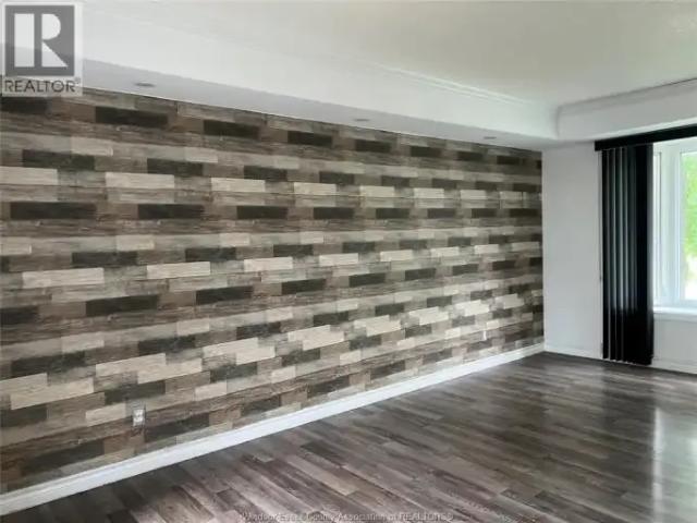 House 3 Bedroom For Rent Windsor ON 2000 ES102578993